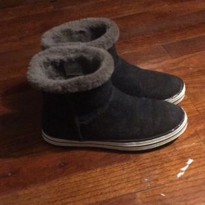 Grey boots from seven dials